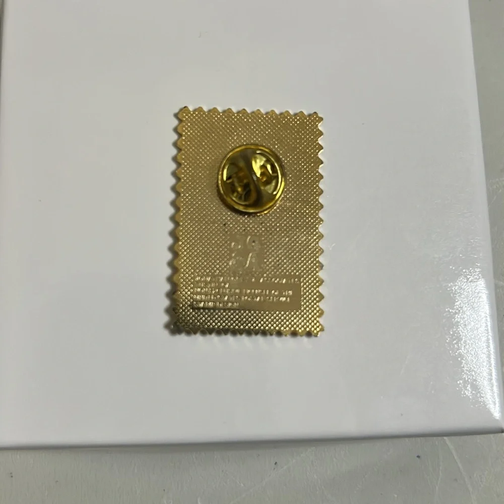 Nursing 4 cent U.S postage stamp pin gold tone retro collectible professional
